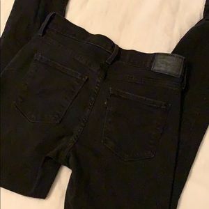 NEVER WORN black levi jeans